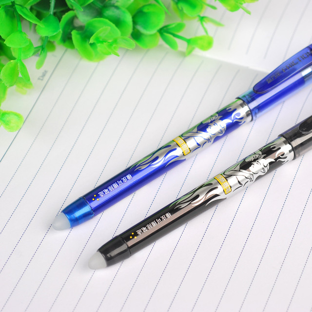 2pcs/set Dilly Pen Erasable Pen 0.5mm Tip Blue Black Refill Most